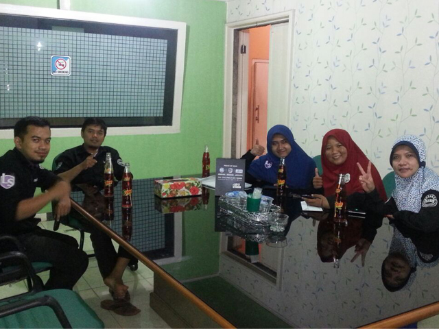 Siaran di Radio Dakta