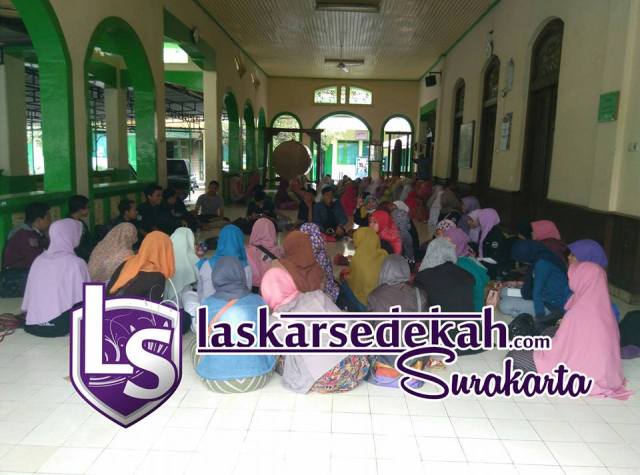 Tebar Nasi Bungkus 9 Agustus 2015