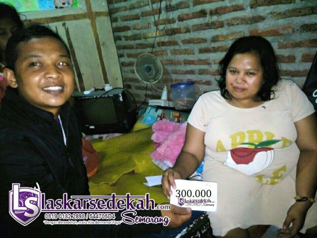 LS Semarang: Membantu dik Siska anak yatim