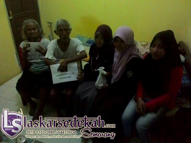LS Semarang: Membantu Mbah Suharno (80 Th) di Kedung Mundu