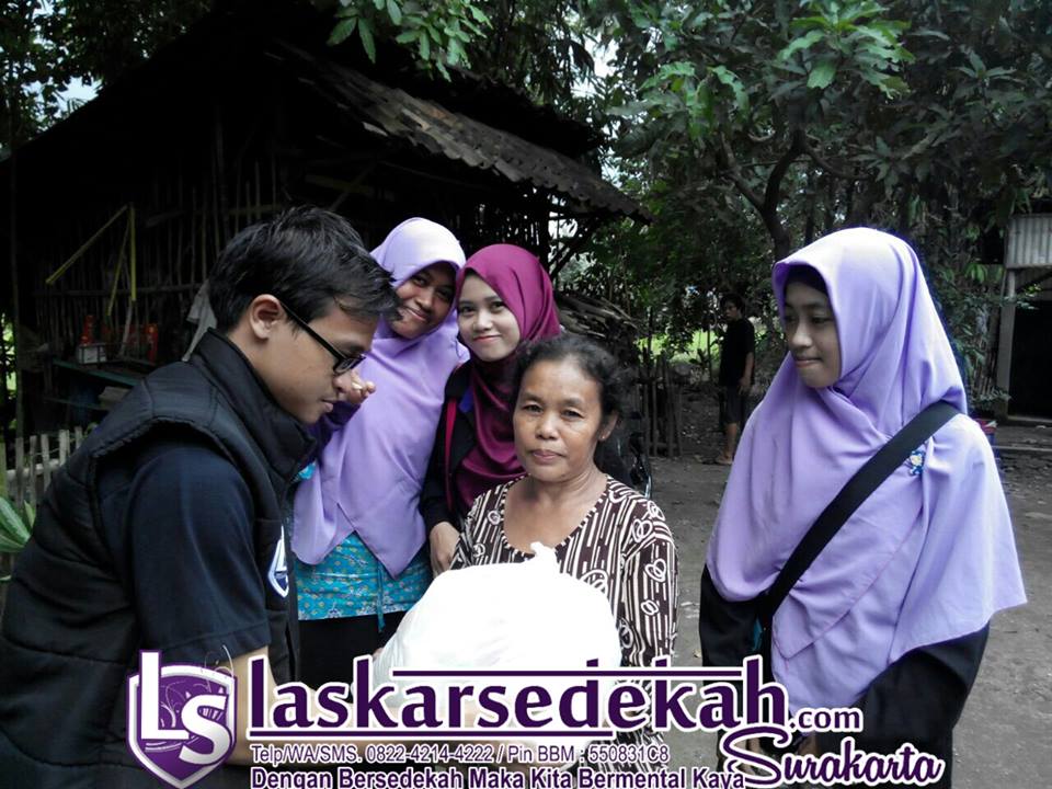 Indahnya berbagi di desa baki