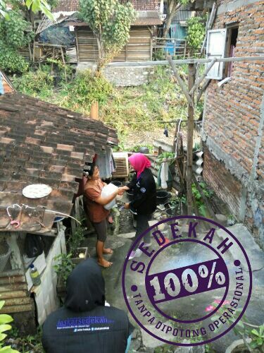 Berbagi Sembako Kemerdekaan