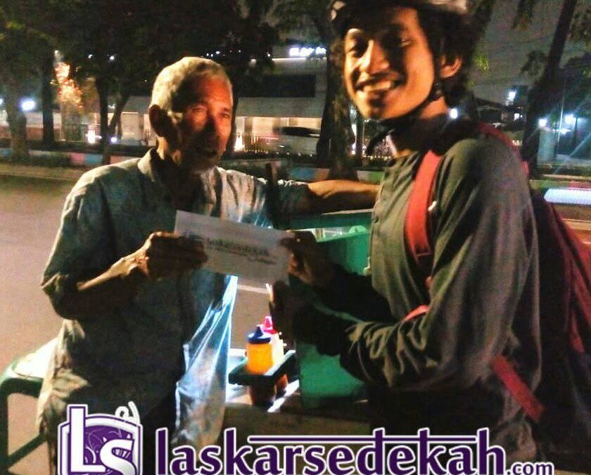 LS Jakarta : Sedekah On The Road (SOTR) kepada Pak Ali 58 tahun  (Jum’at, 12 Oktober 2018)
