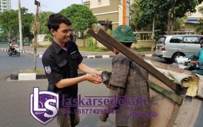 LS Jakarta : Tebar Nasi Bungkus (TNB) | Ahad, 14 Oktober 2018