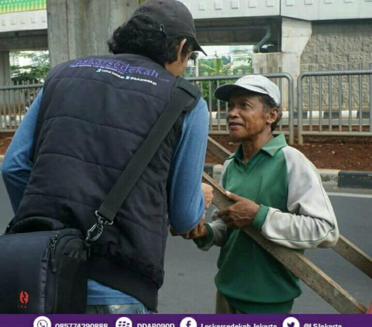 LS Jakarta : Tebar Nasi Bungkus (TNB) | Ahad, 11 November 2018