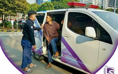 LS Jakarta : Ambulance Gratis kepada Pak Siman (56th) dan Mbah Waryu (80th) di Jakarta Barat | Kamis, 01 Agustus 2019